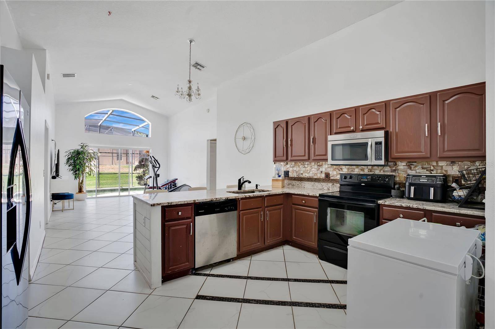 Davenport, FL 33897,119 HYPOLITA AVE