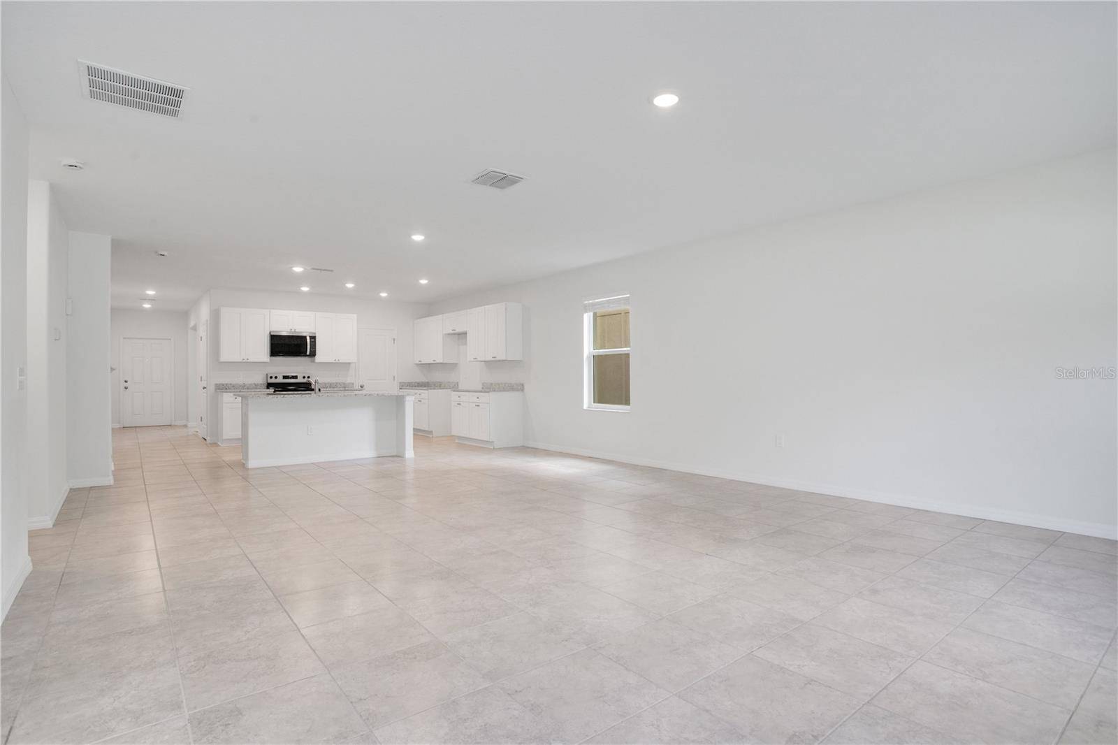 Dover, FL 33527,3504 KEARSNEY ABBEY CIR