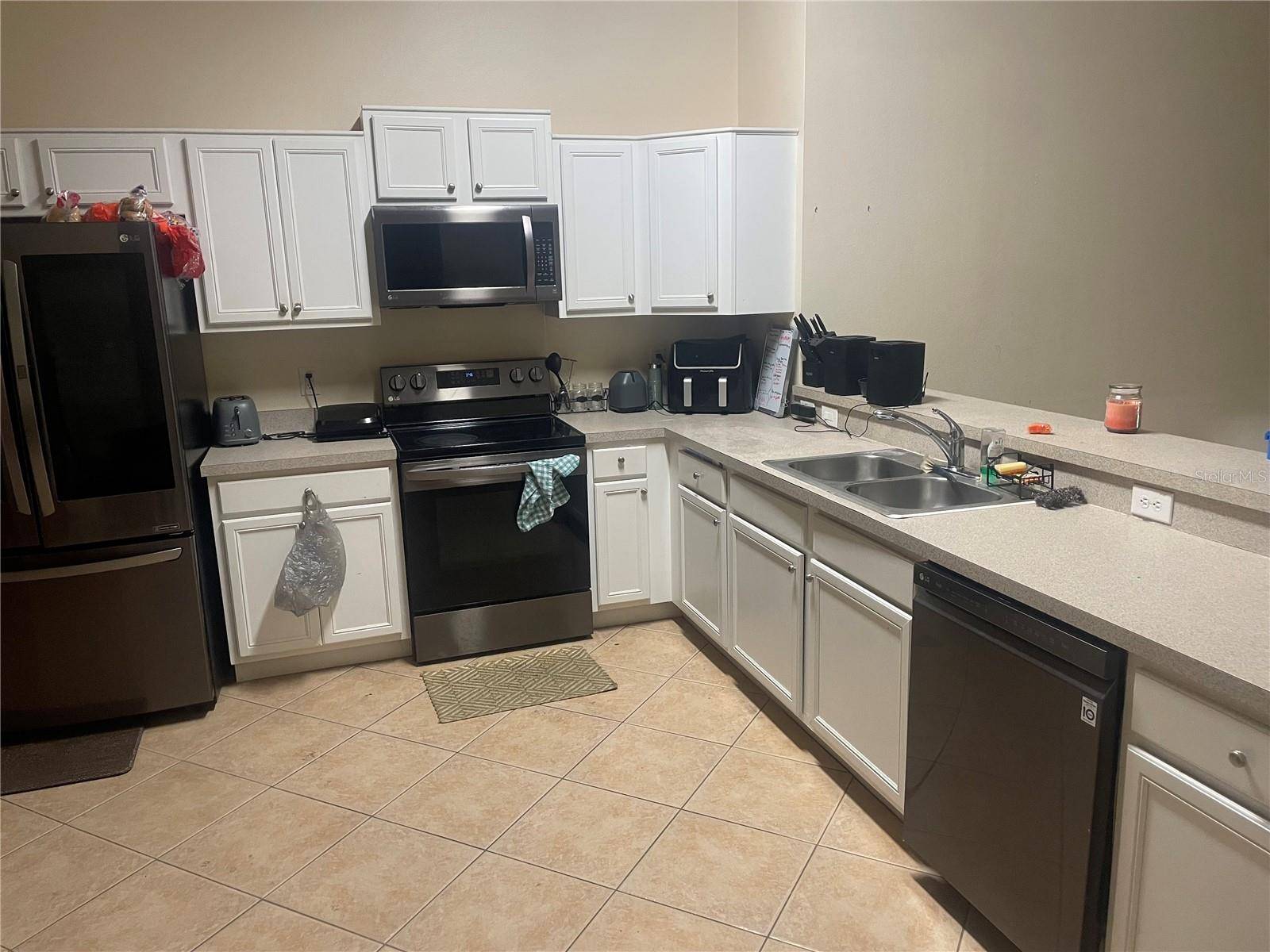 Poinciana, FL 34759,538 LAKEVIEW CT
