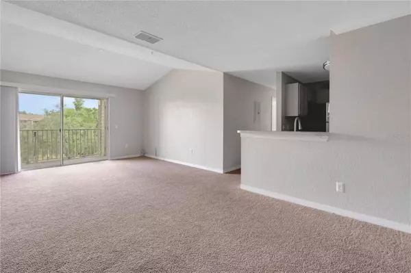 Lakeland, FL 33810,4295 SUMMER LANDING DR #306