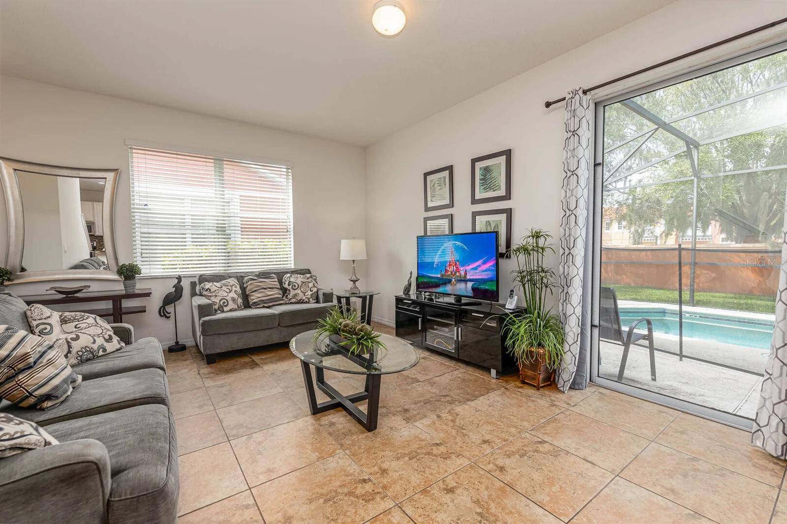 Kissimmee, FL 34746,550 LAS FUENTES DR