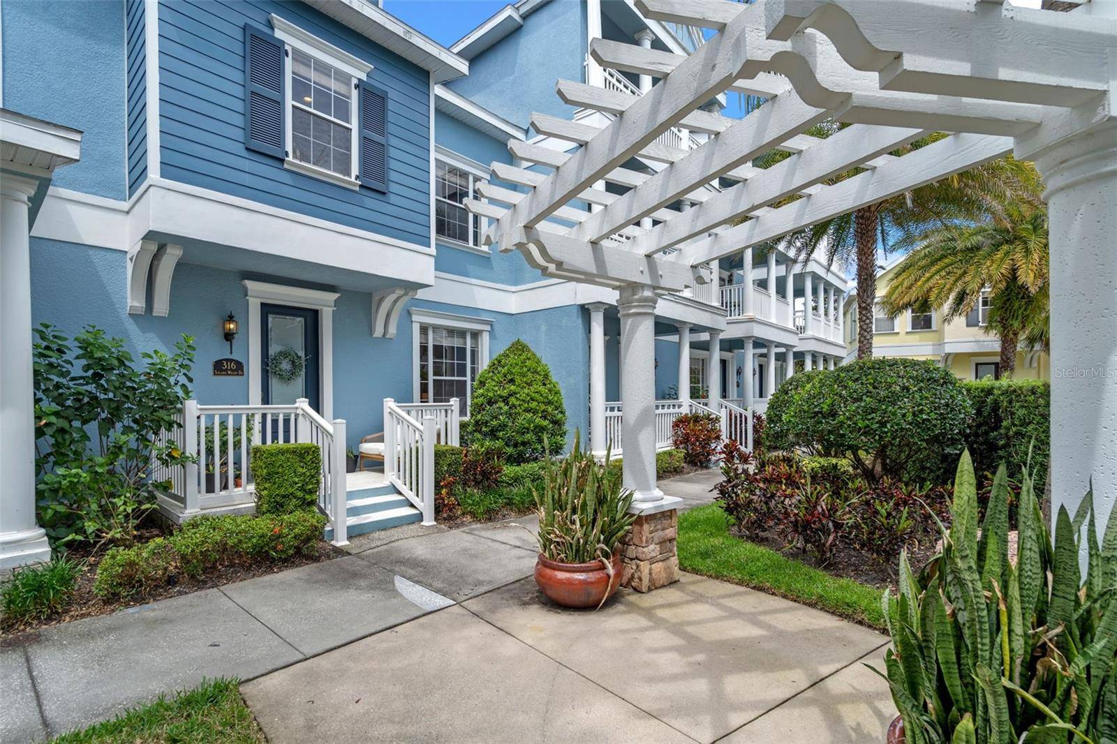 316 SOLARIS WHARF ST, Winter Springs, FL 32708