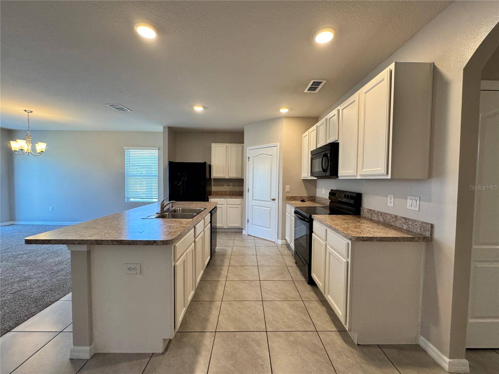 Winter Haven, FL 33880,390 HONEY BELL RD