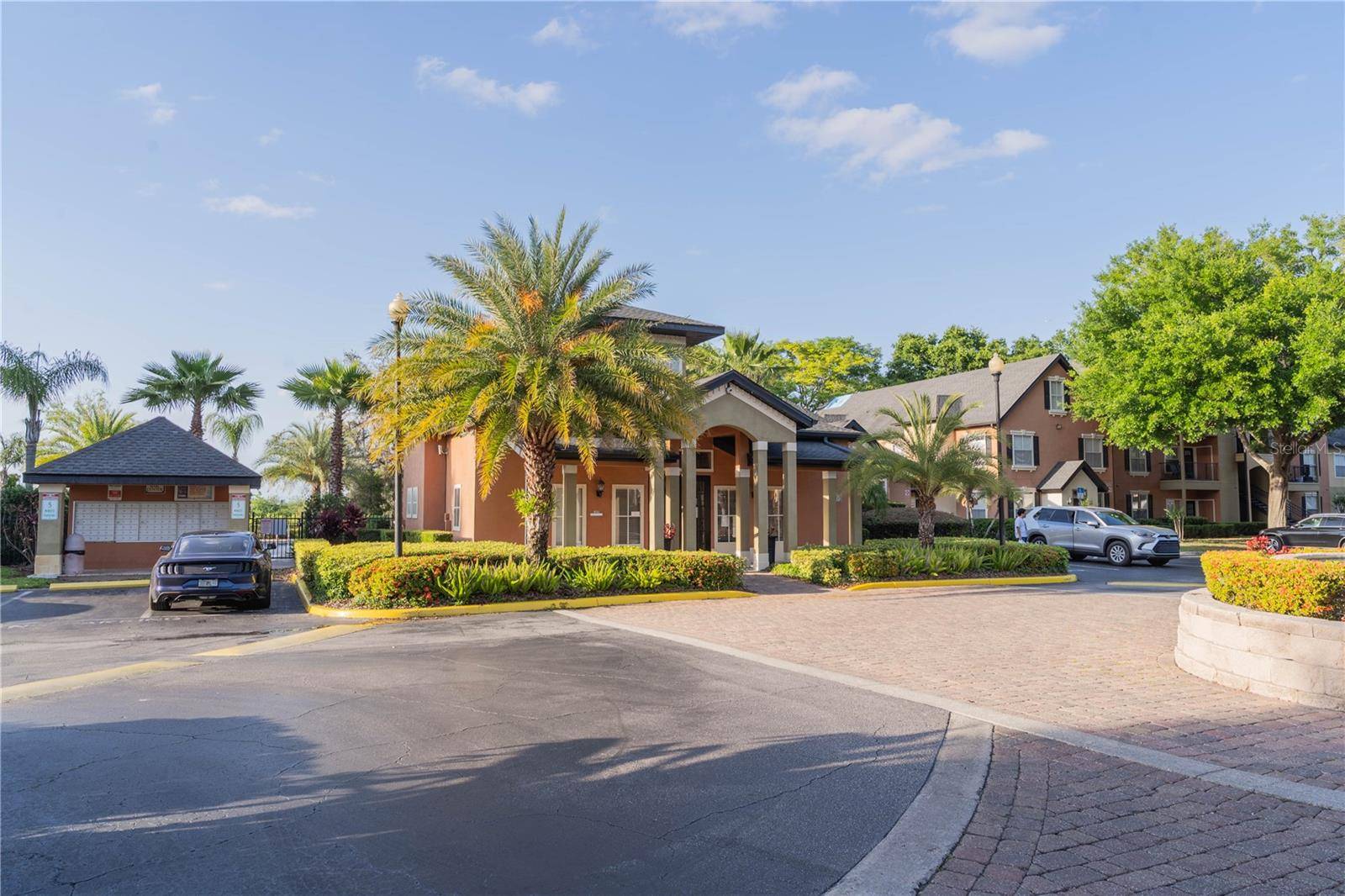 Orlando, FL 32835,5953 WESTGATE DR #1823