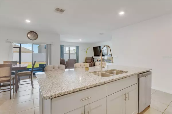 Kissimmee, FL 34744,1535 BARBERRY DR