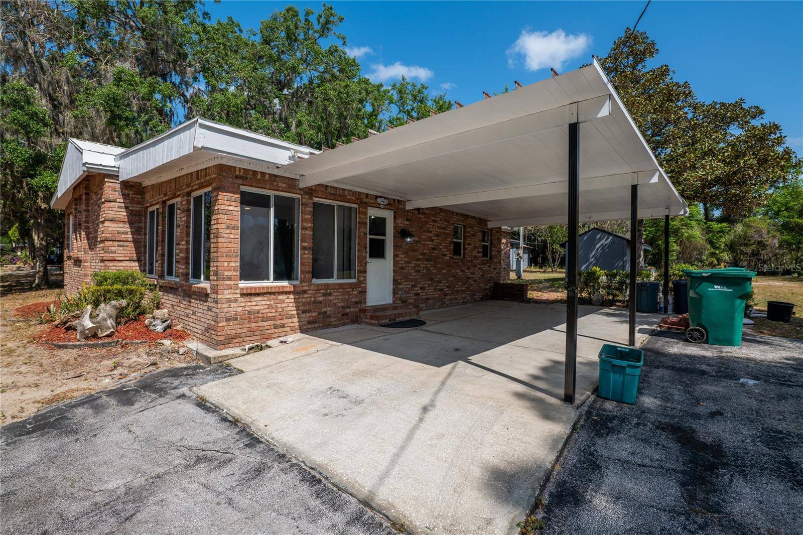 Lady Lake, FL 32159,237 W MCCLENDON ST