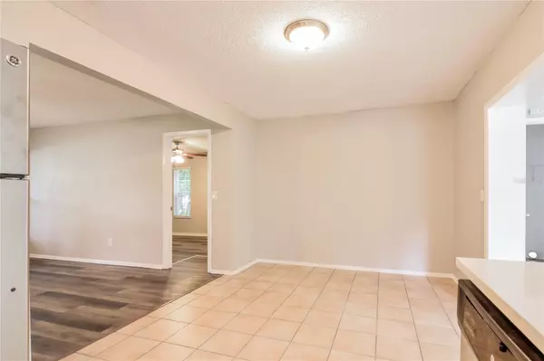 Brandon, FL 33511,706 HOLLY TER