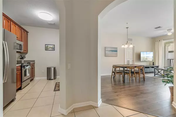 Orlando, FL 32819,4024 BREAKVIEW DR #406