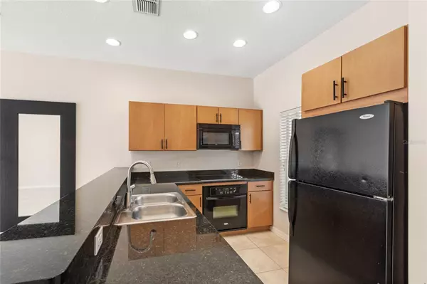 Kissimmee, FL 34747,3064 YELLOW LANTANA LN