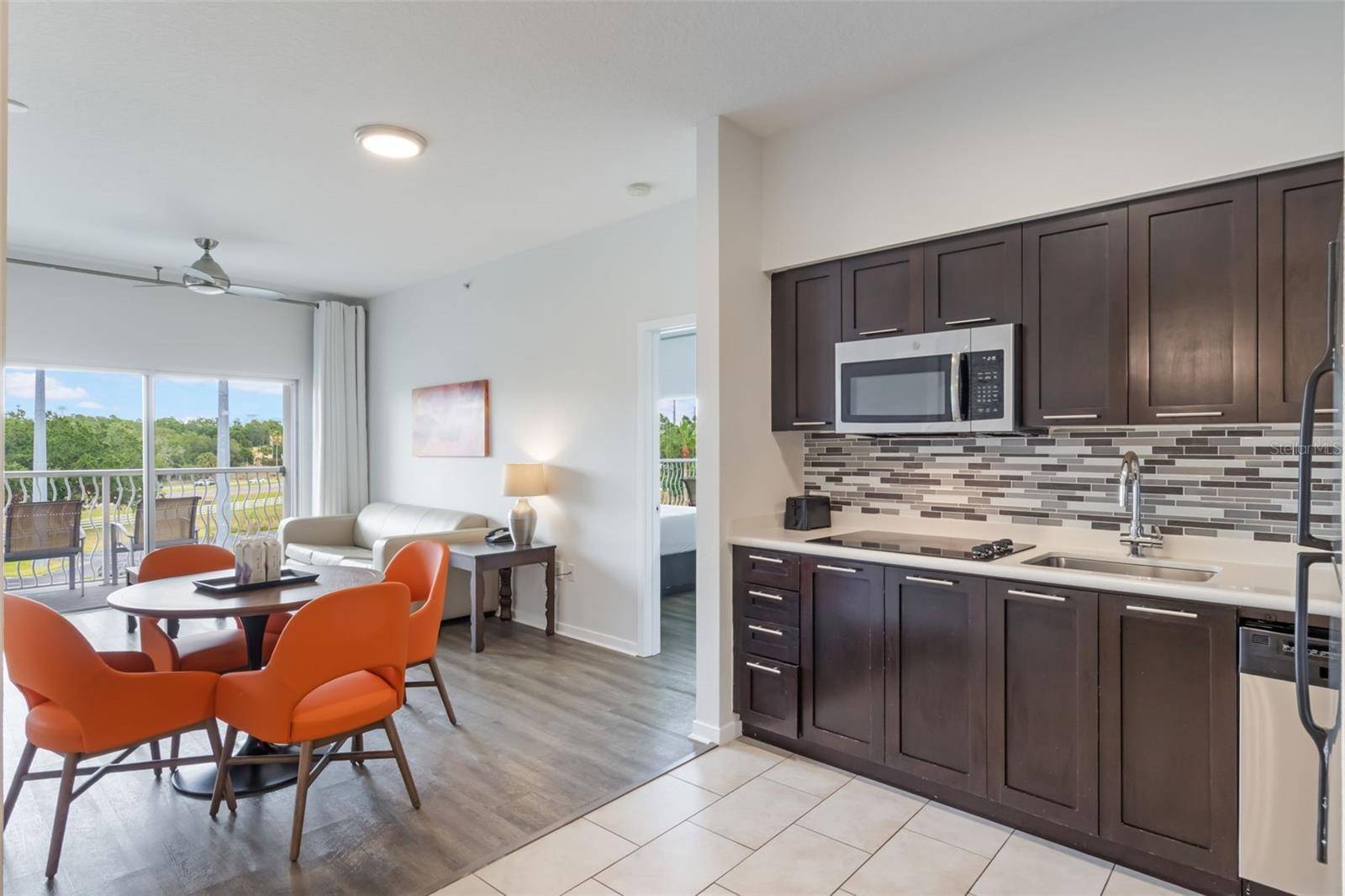 Kissimmee, FL 34747,225 CELEBRATION PL #401