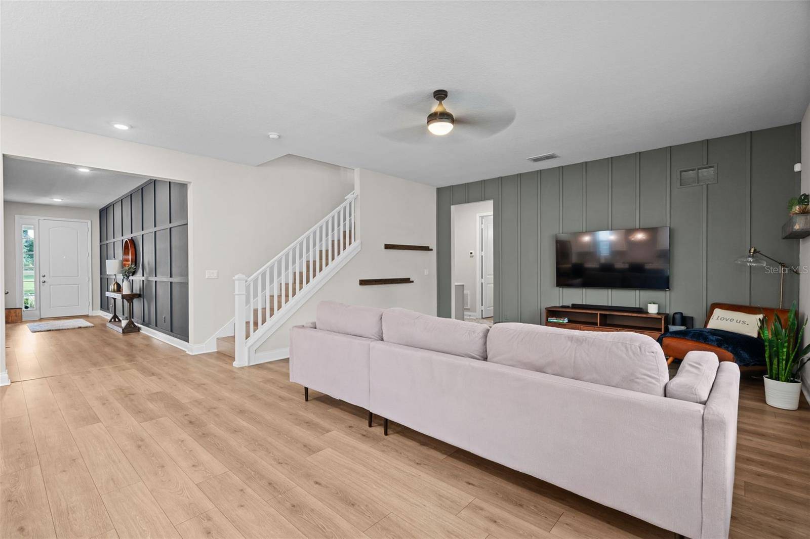 Apopka, FL 32712,675 PRIMROSE WILLOW WAY