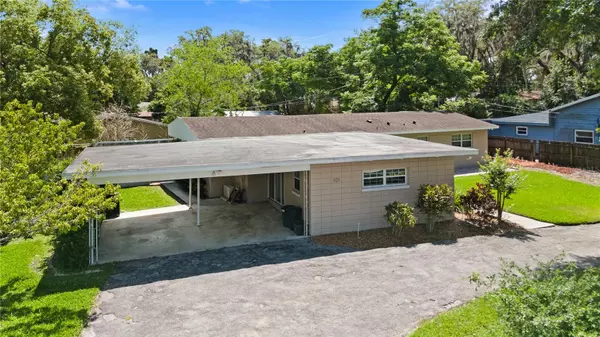 Fern Park, FL 32730,101 E LAUREN CT