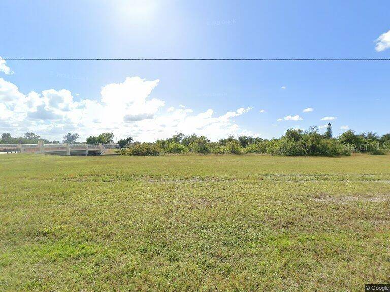 1408 NE 23RD TER, Cape Coral, FL 33909
