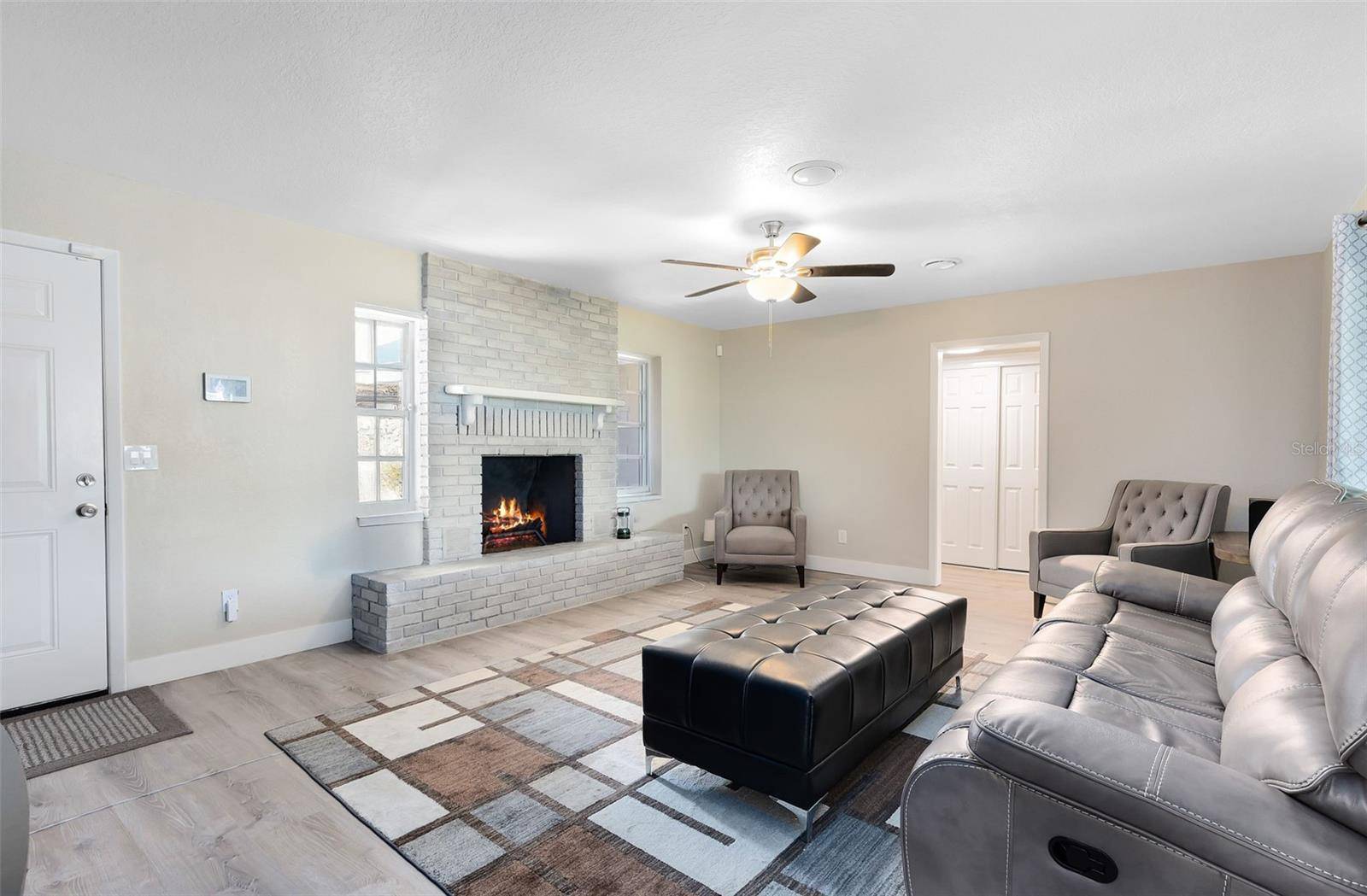 Orlando, FL 32808,2618 GRASSMERE LN