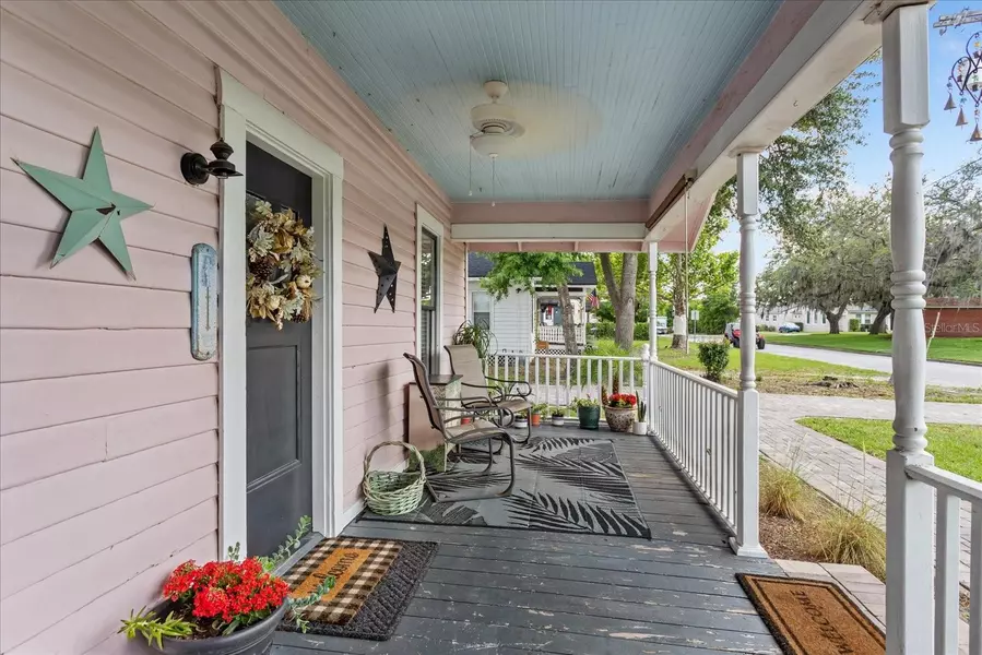 2305 S MAGNOLIA AVE, Sanford, FL 32771