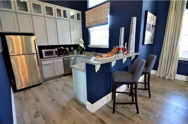 Davenport, FL 33896,7102 PORTOFINO WAY