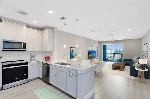 Orlando, FL 32827,7565 LAUREATE BLVD #3408