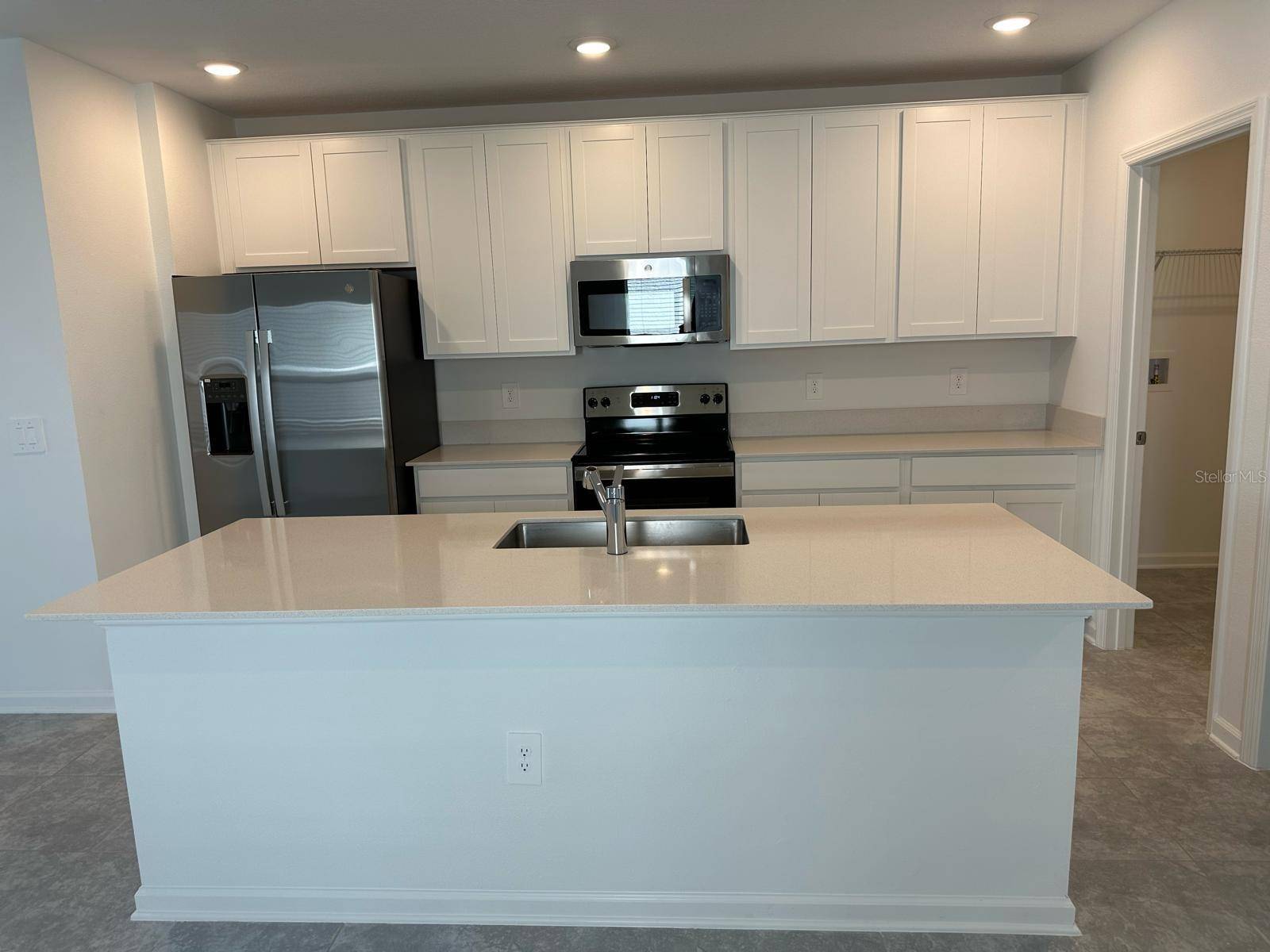 Davenport, FL 33837,417 CEDAR KEY ST