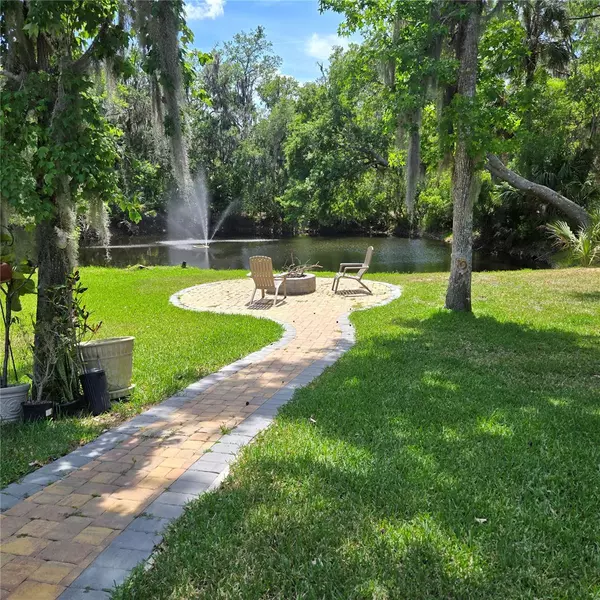 New Smyrna Beach, FL 32168,1010 BOLTON RD
