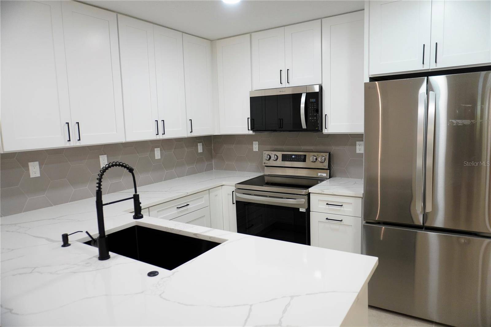 Deland, FL 32720,240 W PALMETTO AVE