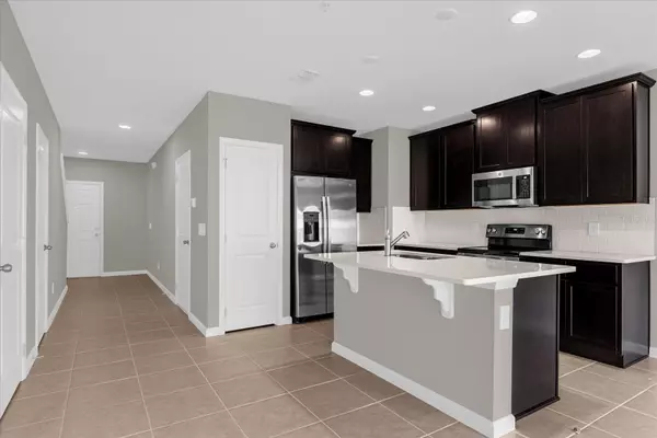 Sanford, FL 32771,146 CAPE HONEYSUCKLE PL