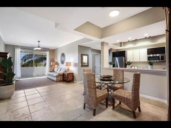 Sarasota, FL 34236,1064 N TAMIAMI TRL #1219