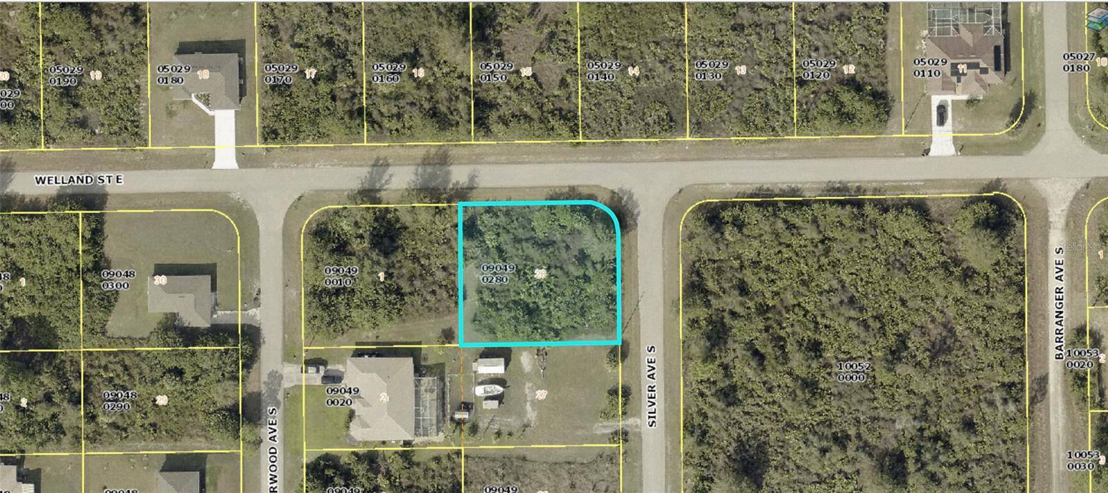 546 SILVER AVE S, Lehigh Acres, FL 33974