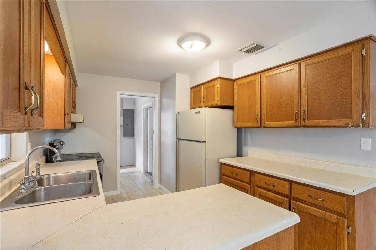 Plant City, FL 33563,408 EUNICE DR
