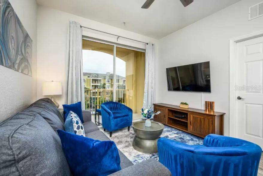 Orlando, FL 32819,4802 CAYVIEW AVE #301