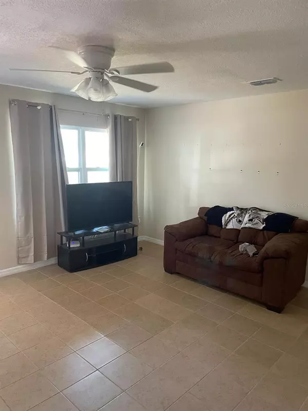 Orlando, FL 32809,7600 SKYVIEW DR