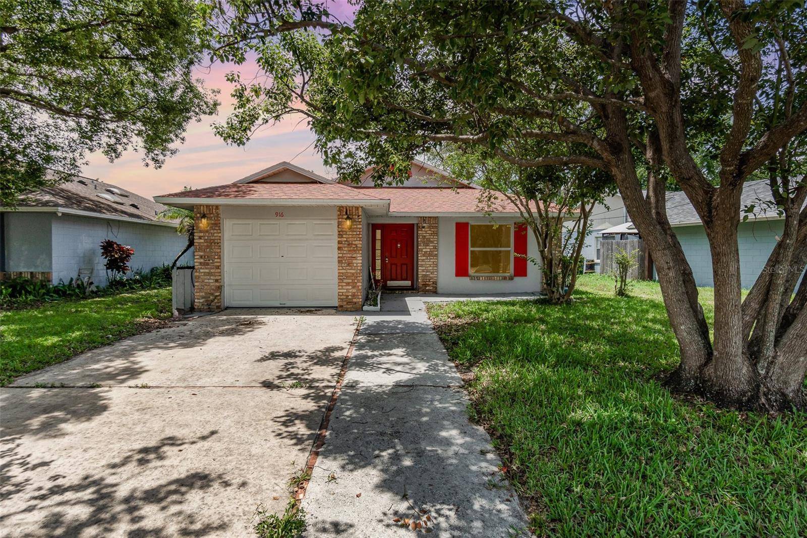 Orlando, FL 32807,916 GLENDALE ST