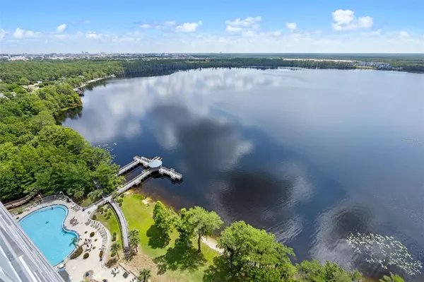 Orlando, FL 32821,13427 BLUE HERON BEACH DR #1907
