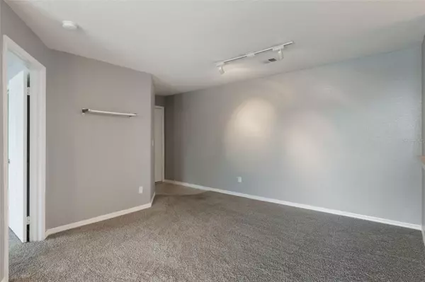 Orlando, FL 32819,7511 SEURAT ST #10207