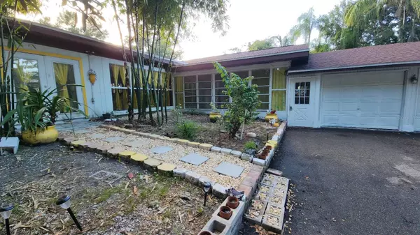 2405 NEPTUNE RD, Kissimmee, FL 34744