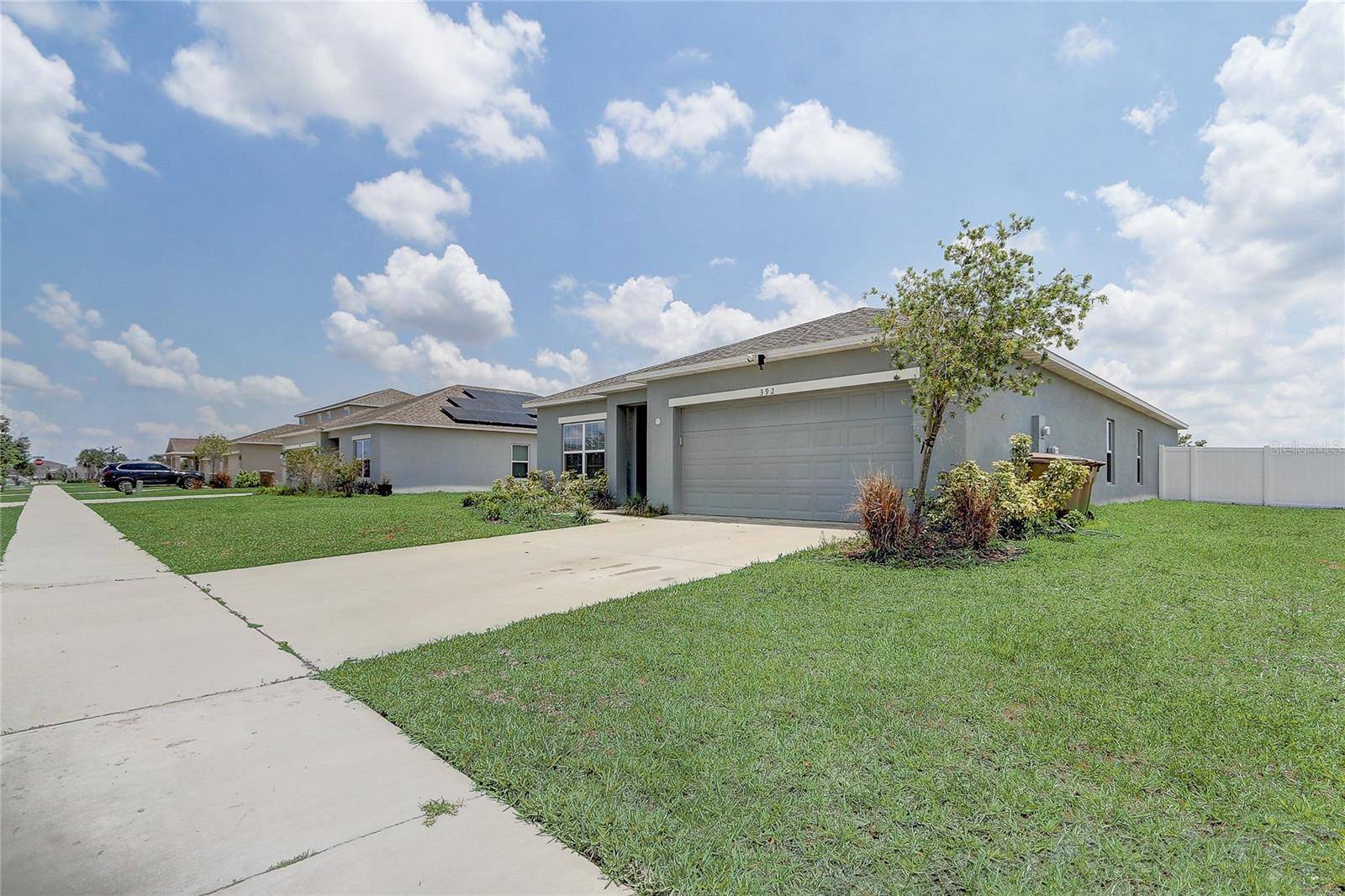 Kissimmee, FL 34758,392 CITRINE LOOP