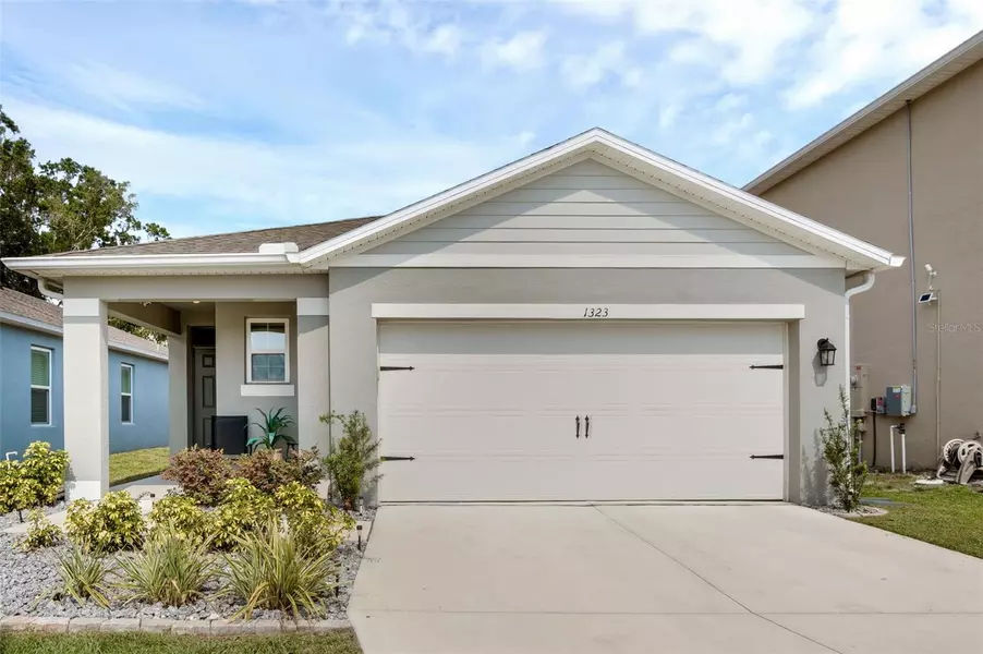 1323 BERRY LN, Davenport, FL 33837