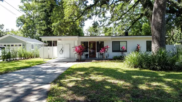 2114 MOUNT VERNON ST, Orlando, FL 32803