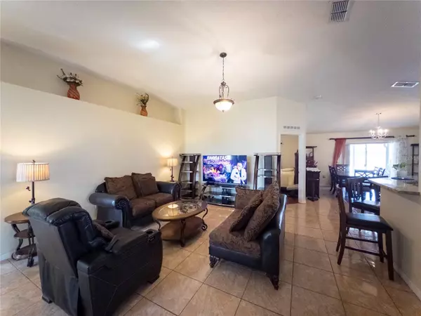 Davenport, FL 33837,212 ASHFORD DR