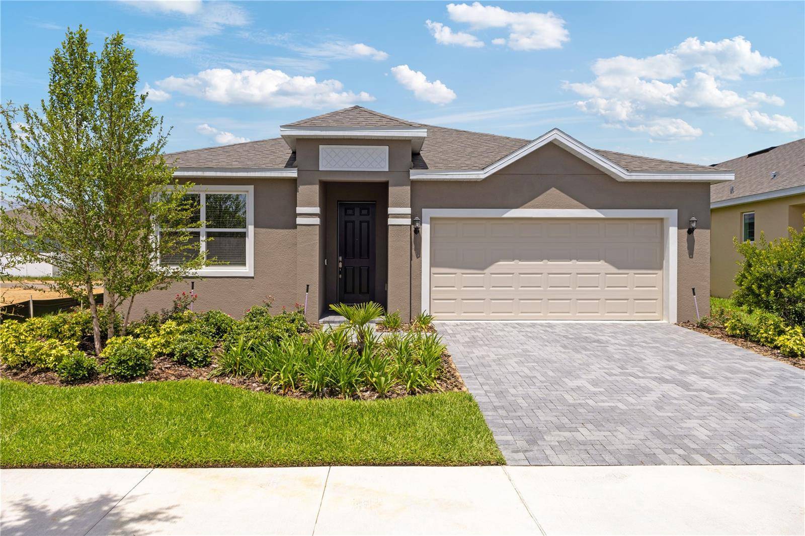 499 SILVER PALM DR, Haines City, FL 33844