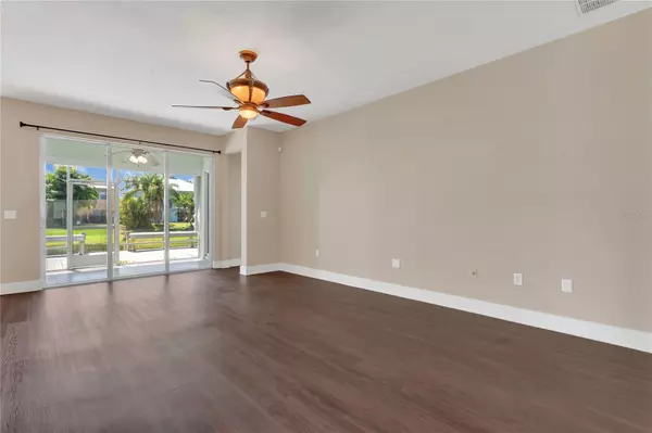 Apollo Beach, FL 33572,530 BIMINI BAY BLVD