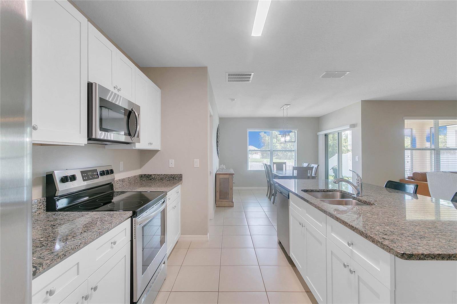 Davenport, FL 33896,334 BRIAR PATCH LOOP