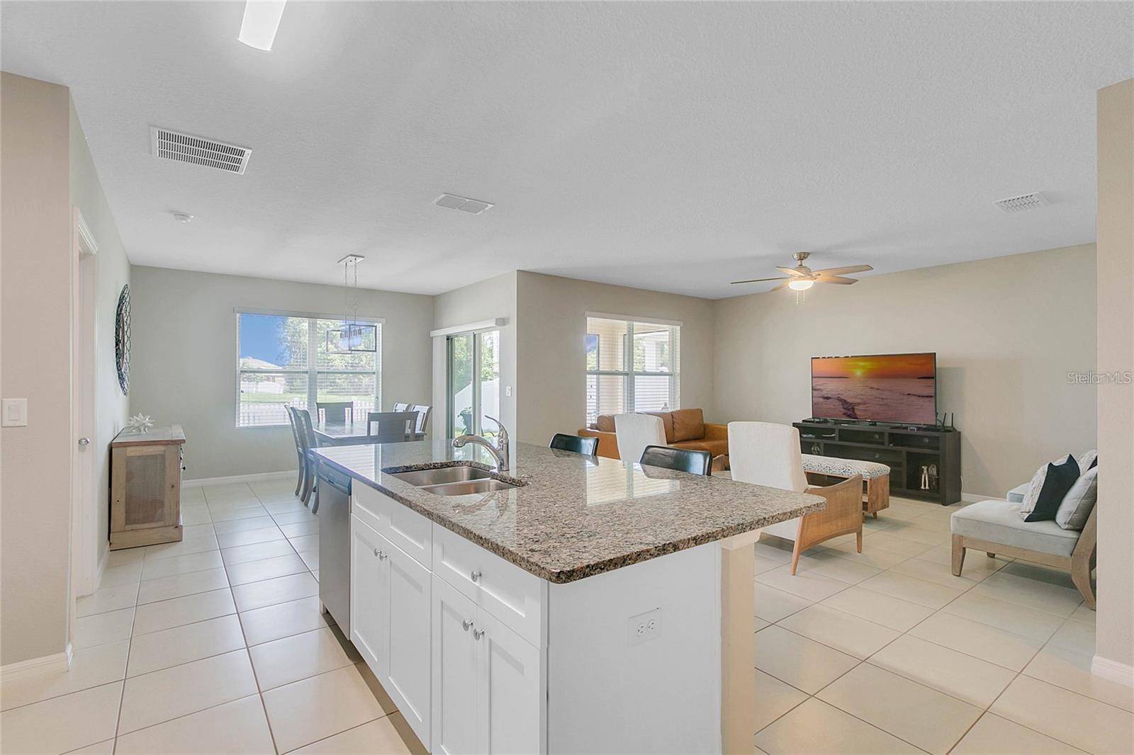 Davenport, FL 33896,334 BRIAR PATCH LOOP