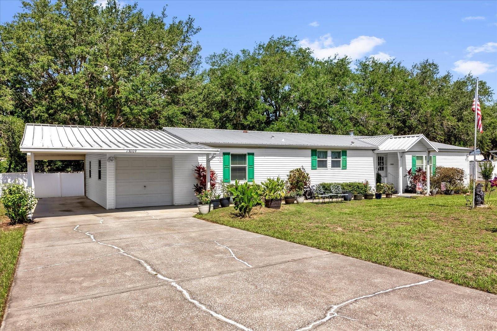 Minneola, FL 34715,13009 PLUM LAKE CIR