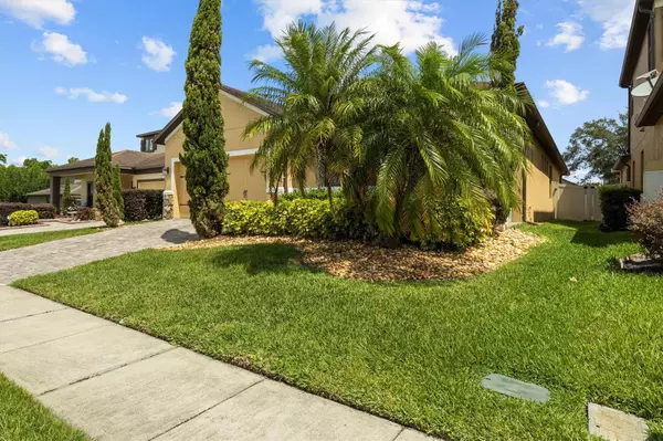 Orlando, FL 32825,10111 TIERRA BELLA DR