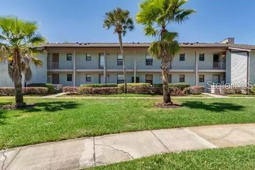 2818 PLAZA TERRACE DR #2818, Orlando, FL 32803