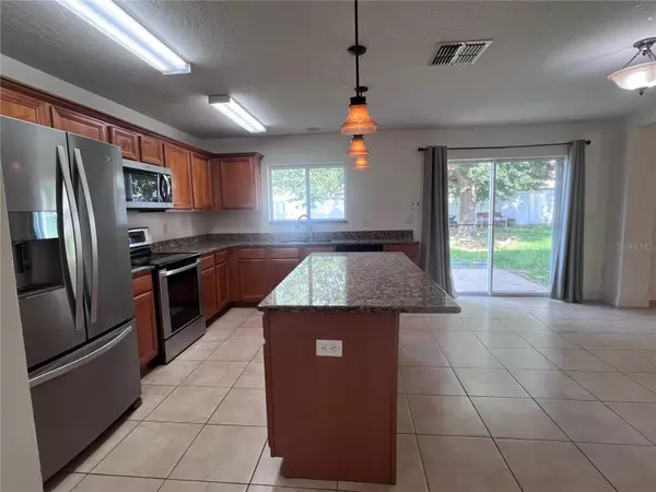 Orlando, FL 32828,1325 BELLA COOLA DR