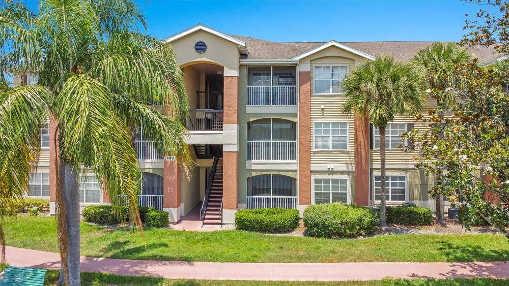 1979 SUMMER CLUB DR #111, Oviedo, FL 32765