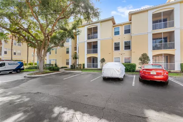 Maitland, FL 32751,1325 LAKE SHADOW CIR #12303
