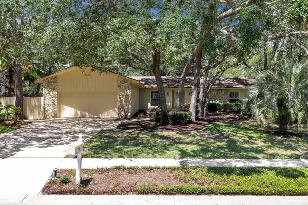 Longwood, FL 32779,107 WAYLAND CIR