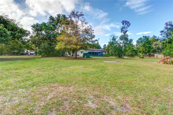Chuluota, FL 32766,205 ELAINE PL
